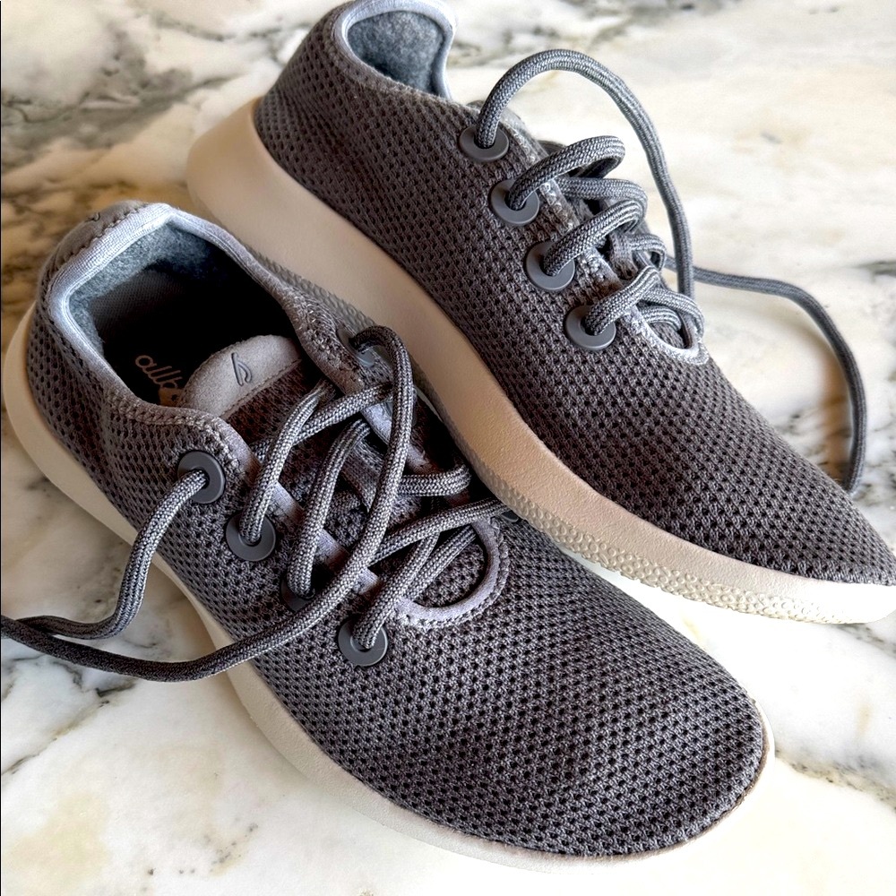Allbirds Tree Runner Knit Sneakers Women’s size 8/38